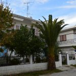 Grcka apartmani letovanje, Nea Vrasna, Ilias Lakis, dvoriste